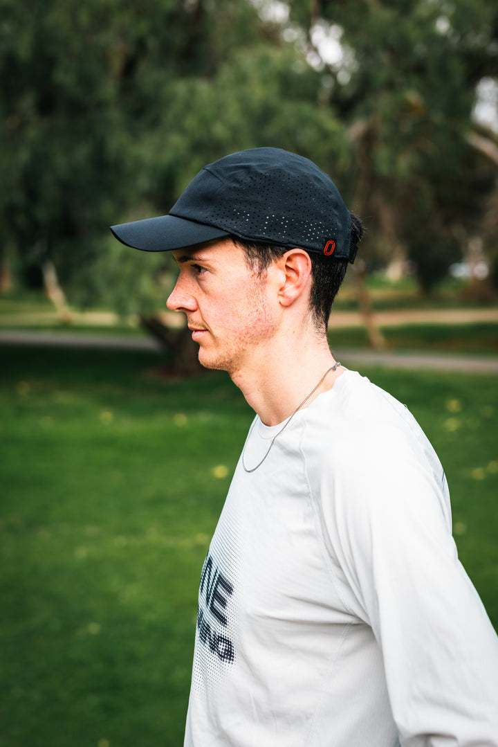 Performance Running Hat - Black