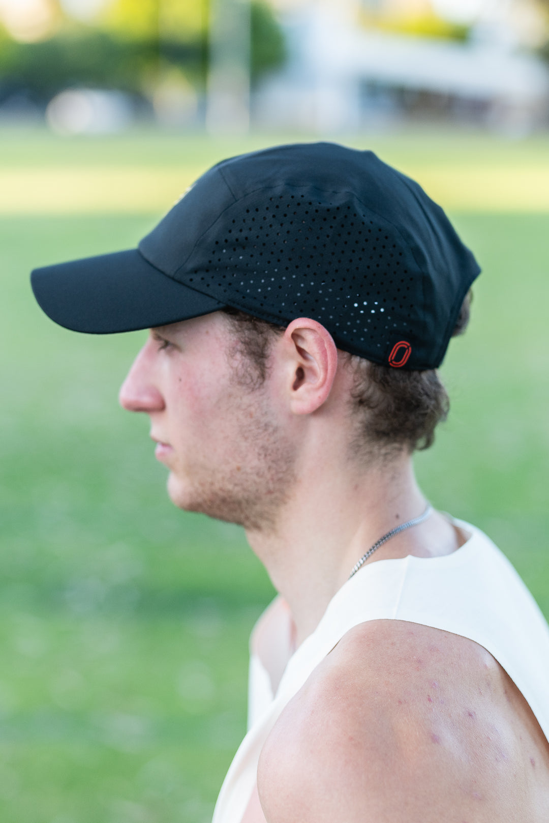 Performance Running Hat - Winged Shoe
